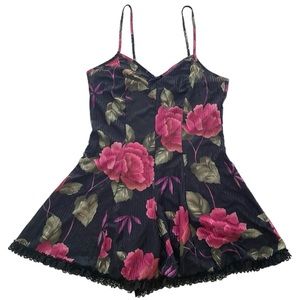 Vintage 80s Floral Sleep Romper